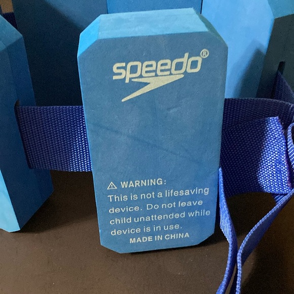 Speedo (Water fitness) Floatation Belt - Picture 2 of 8